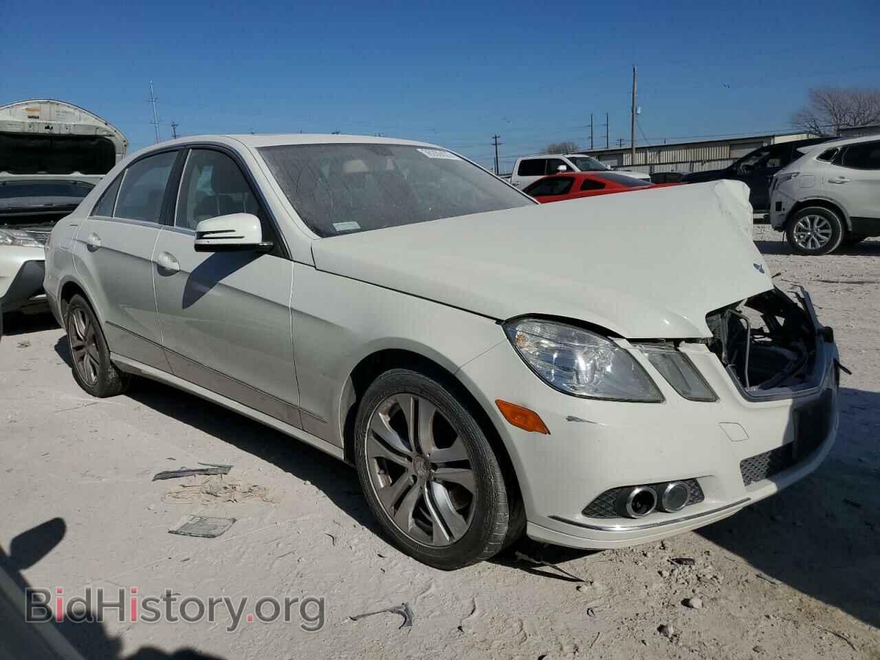 2011 MERCEDES-BENZ E-CLASS - VIN: WDDHF8HB7BA383105 - Фото 4