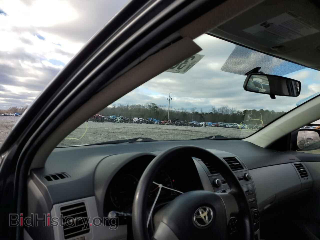 2011 TOYOTA COROLLA - VIN: 2T1BU4EE7BC666161 - Фото 8