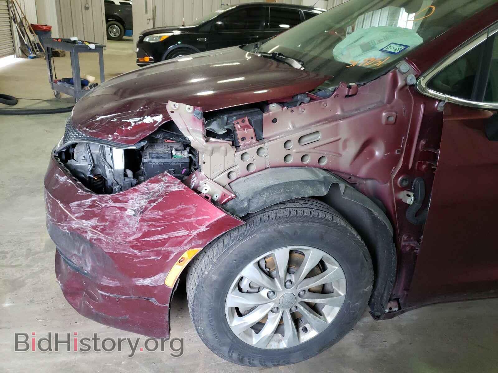 2017 CHRYSLER PACIFICA - VIN: 2C4RC1DG6HR517851 - Фото 9