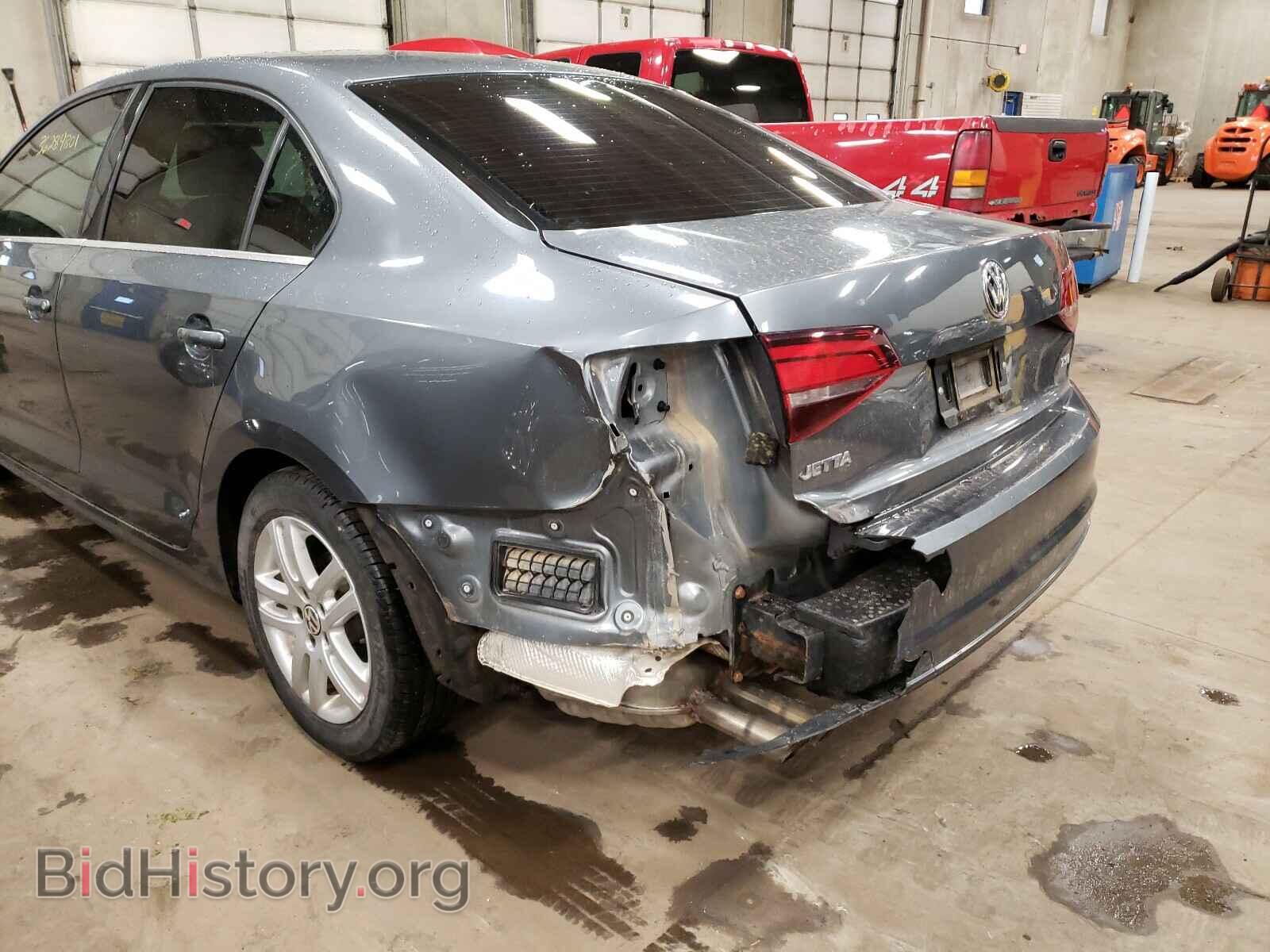 2017 VOLKSWAGEN JETTA - VIN: 3VW2B7AJ2HM210978 - Фото 9