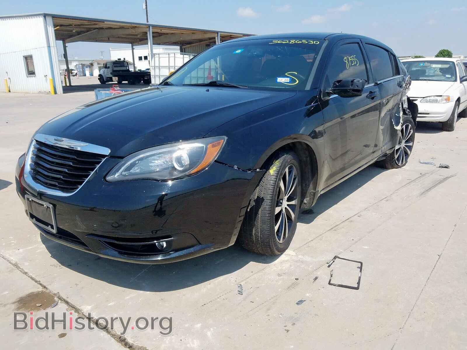 2014 CHRYSLER 200 - VIN: 1C3CCBBB0EN108227 - Фото 2