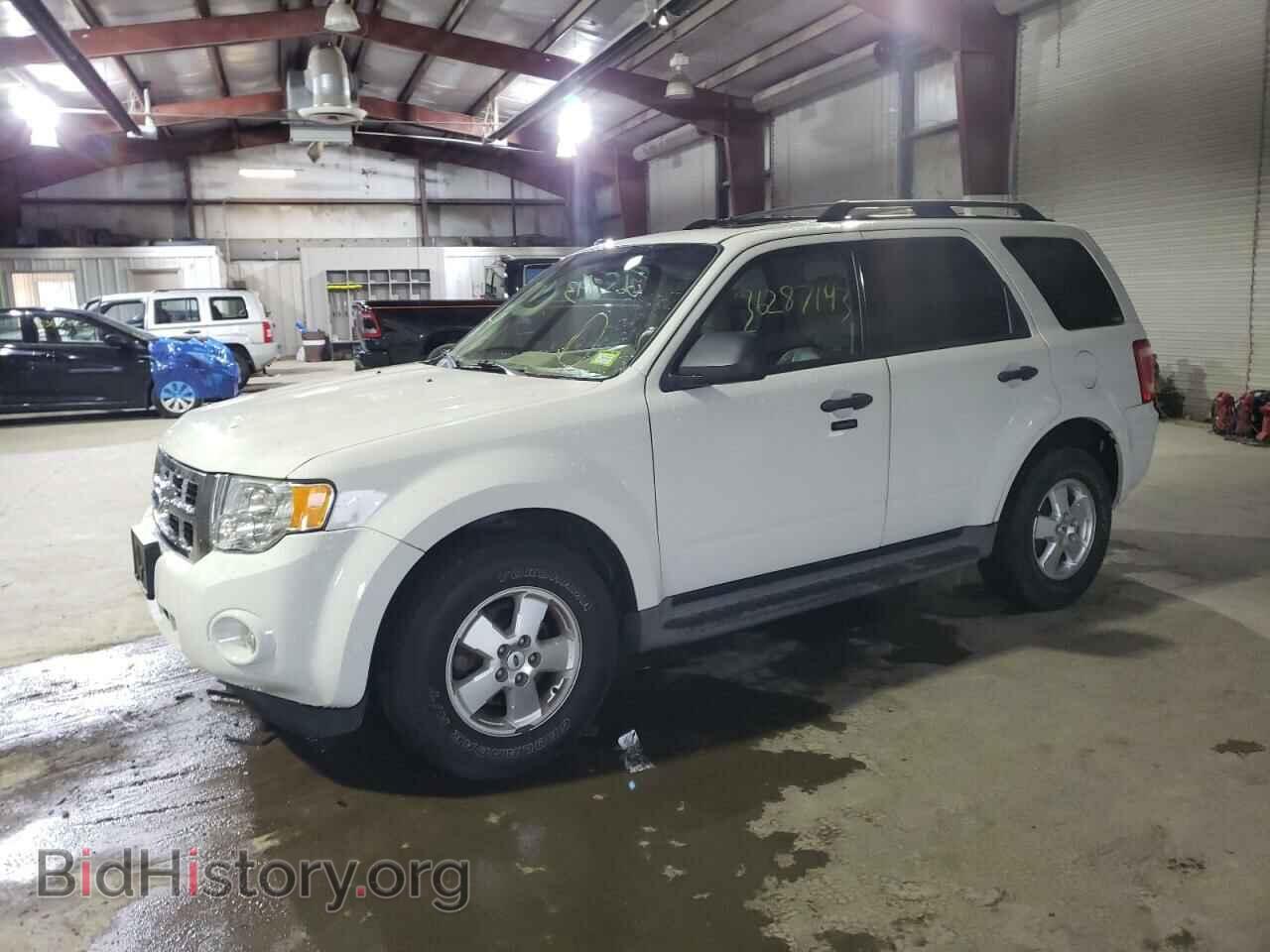 Фотография 1FMCU0DG8CKB09917 - FORD ESCAPE 2012