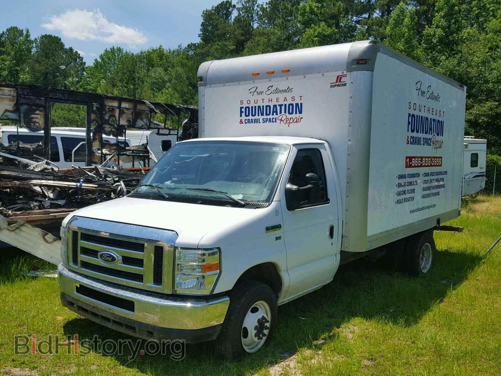 2014 FORD ECONOLINE - VIN: 1FDWE3FL7EDB09761 - Photo 2