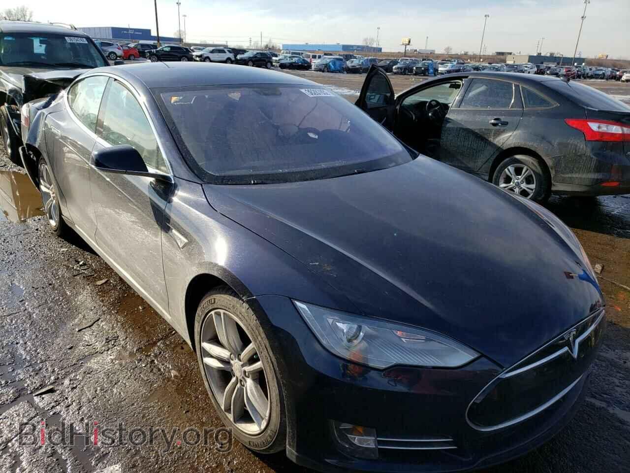 Фотография 5YJSA1H1XEFP52015 - TESLA MODEL S 2014