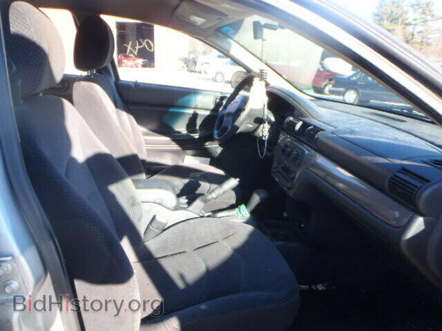 2004 CHRYSLER SEBRING - VIN: 1C3EL56R24N377412 - Фото 5