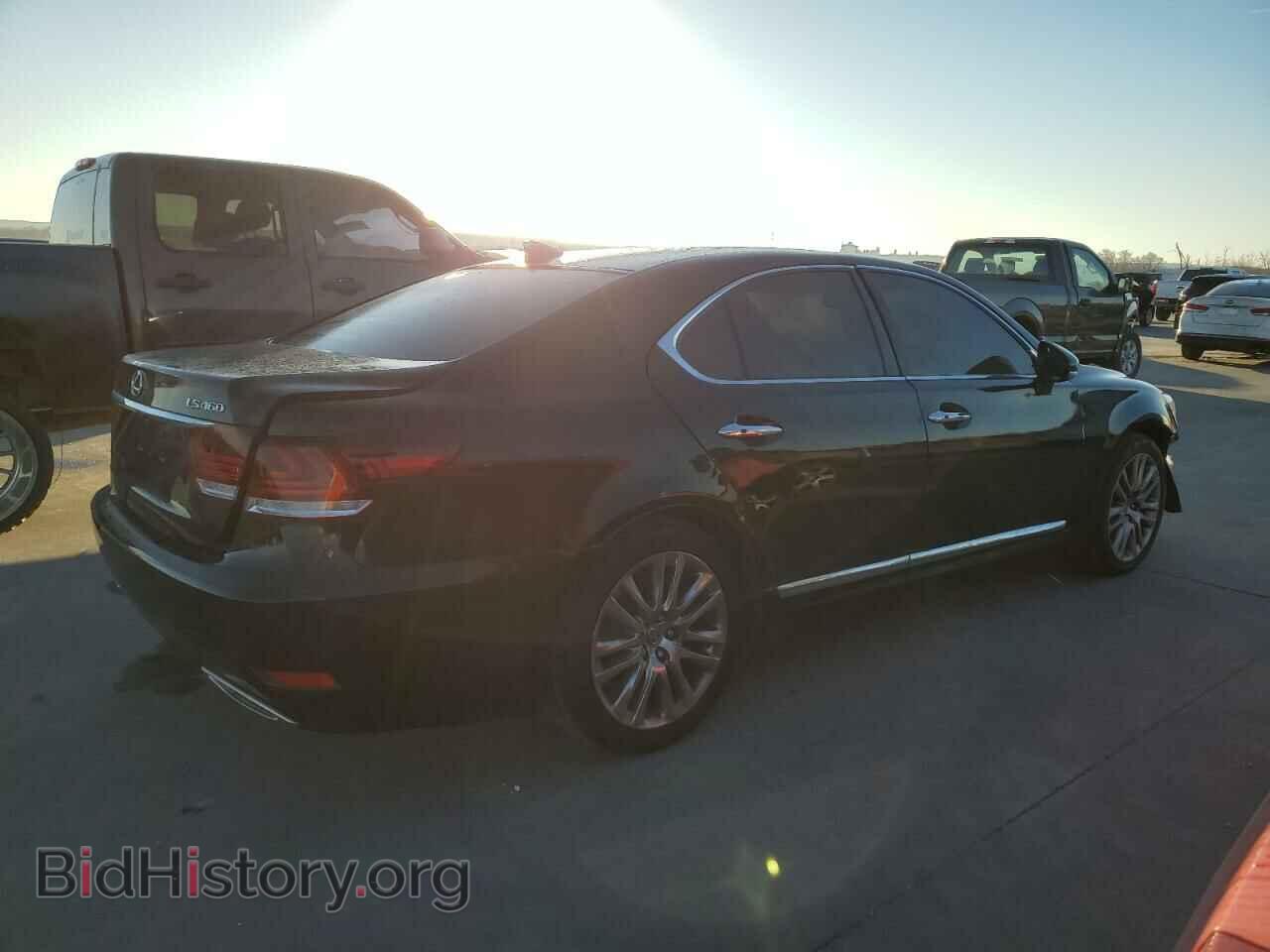 2015 LEXUS LS460 - VIN: JTHBL5EF9F5136549 - Photo 3