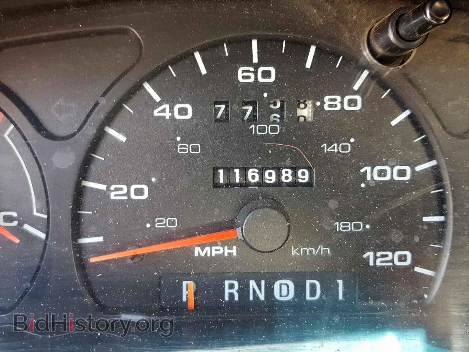 2002 FORD TAURUS - VIN: 1FAFP55U32A176333 - Фото 8