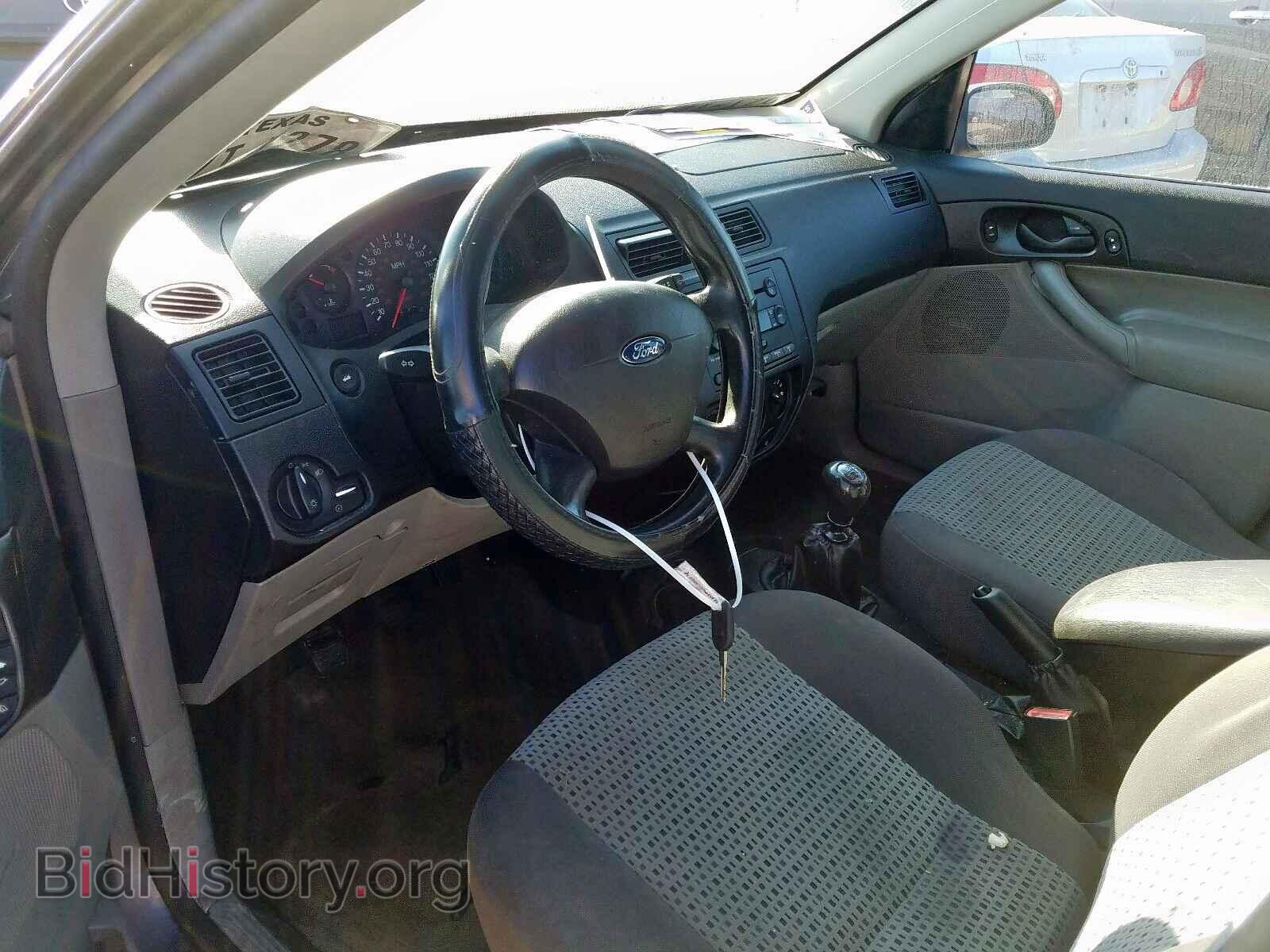 2007 FORD FOCUS - VIN: 1FAHP34N87W121202 - Фото 9
