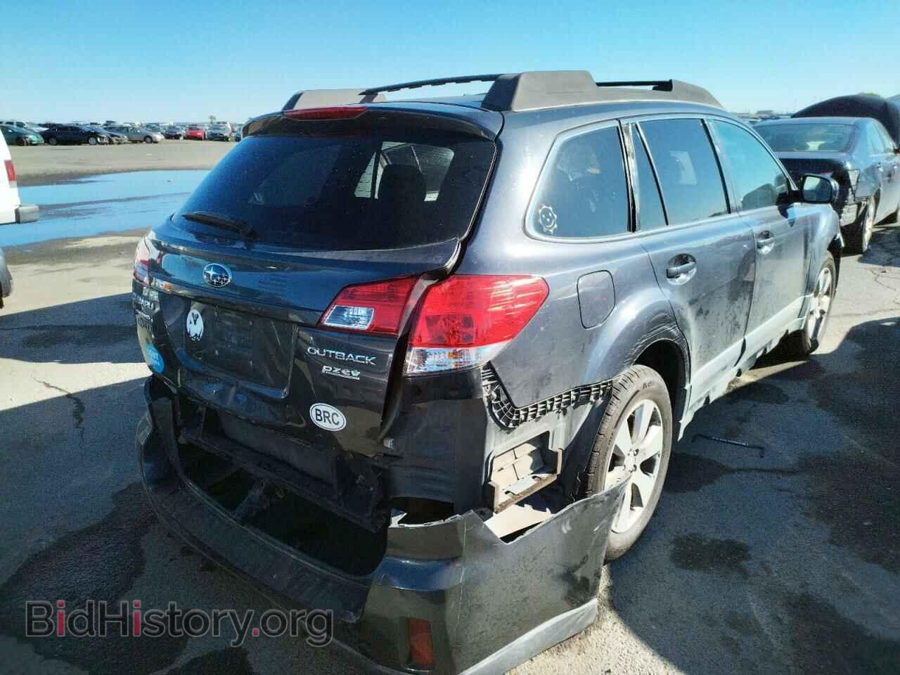 2011 SUBARU OUTBACK - VIN: 4S4BRBGC0B3384031 - Photo 4