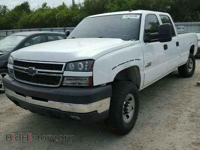 2006 CHEVROLET SILVERADO - VIN: 1GCHC33D06F235837 - Фото 2