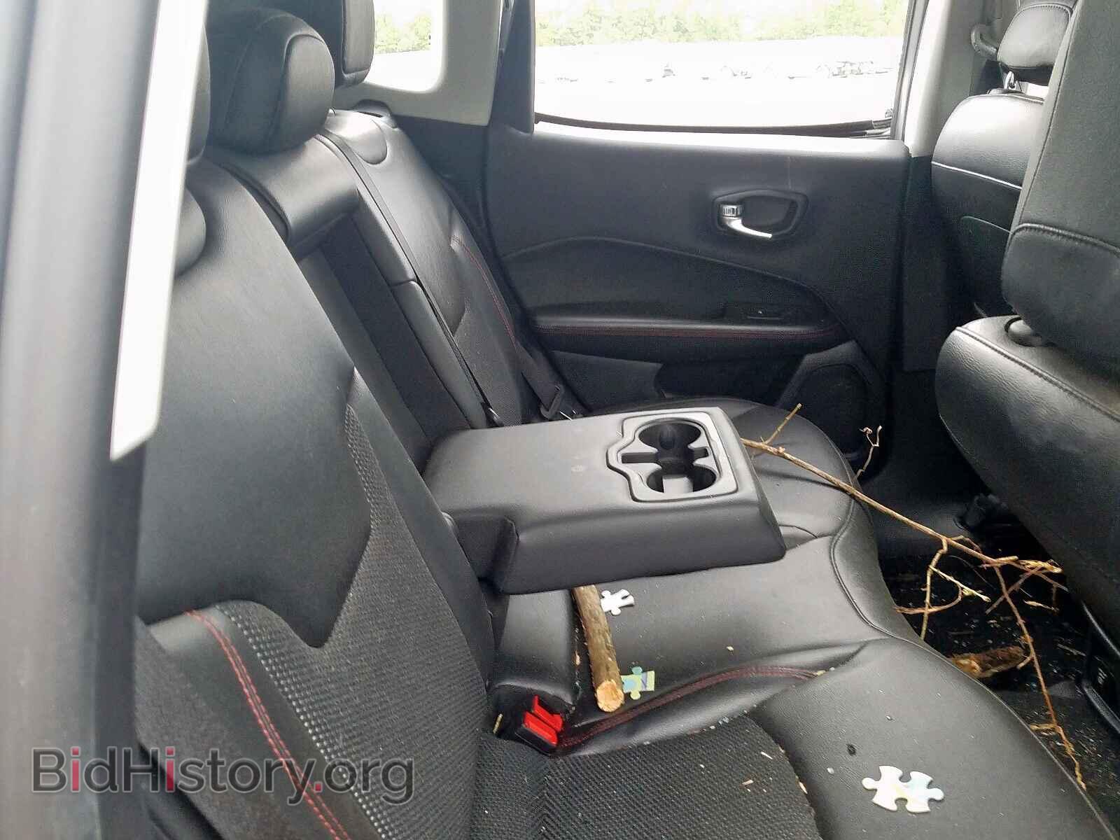 2019 JEEP COMPASS - VIN: 3C4NJDDB8KT721923 - Фото 6