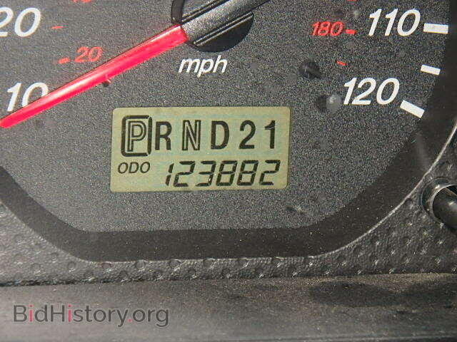 2003 MAZDA TRIBUTE - VIN: 4F2CZ06193KM00215 - Фото 8