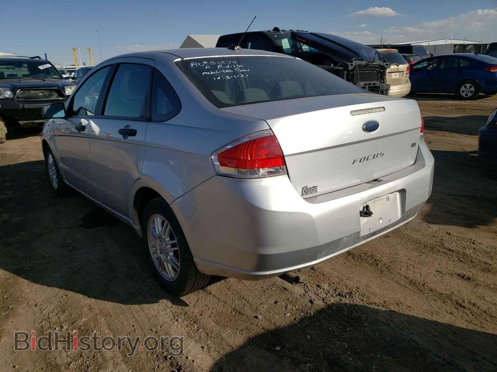 2011 FORD FOCUS - VIN: 1FAHP3FN6BW158030 - Фото 3
