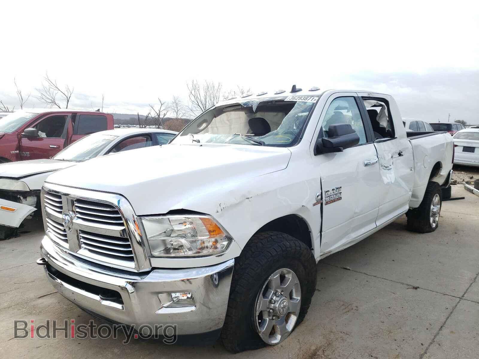 2018 RAM 2500 - VIN: 3C6UR5DL2JG334351 - Фото 2