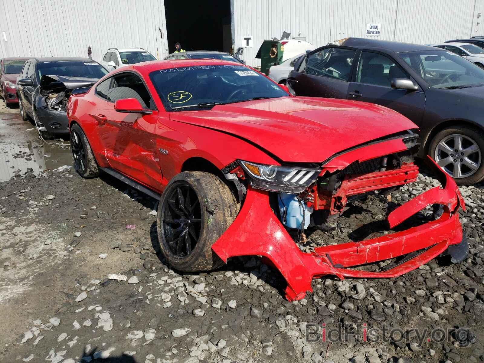 Photo 1FA6P8CF9F5394409 - FORD MUSTANG 2015