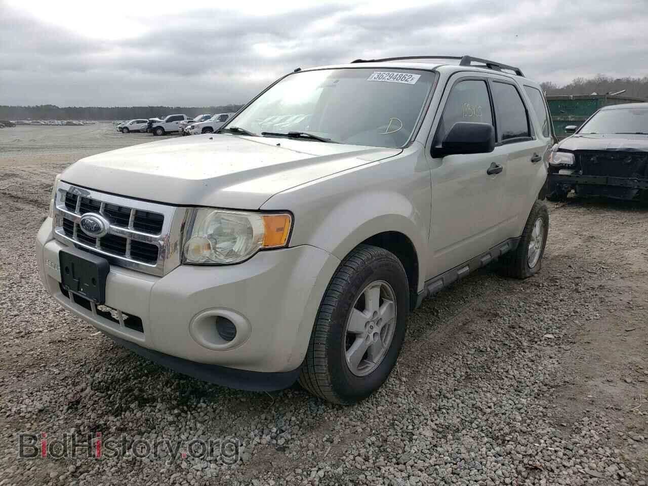2009 FORD ESCAPE - VIN: 1FMCU02709KD06026 - Фото 2