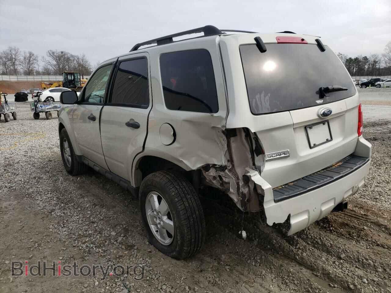 2009 FORD ESCAPE - VIN: 1FMCU02709KD06026 - Фото 3