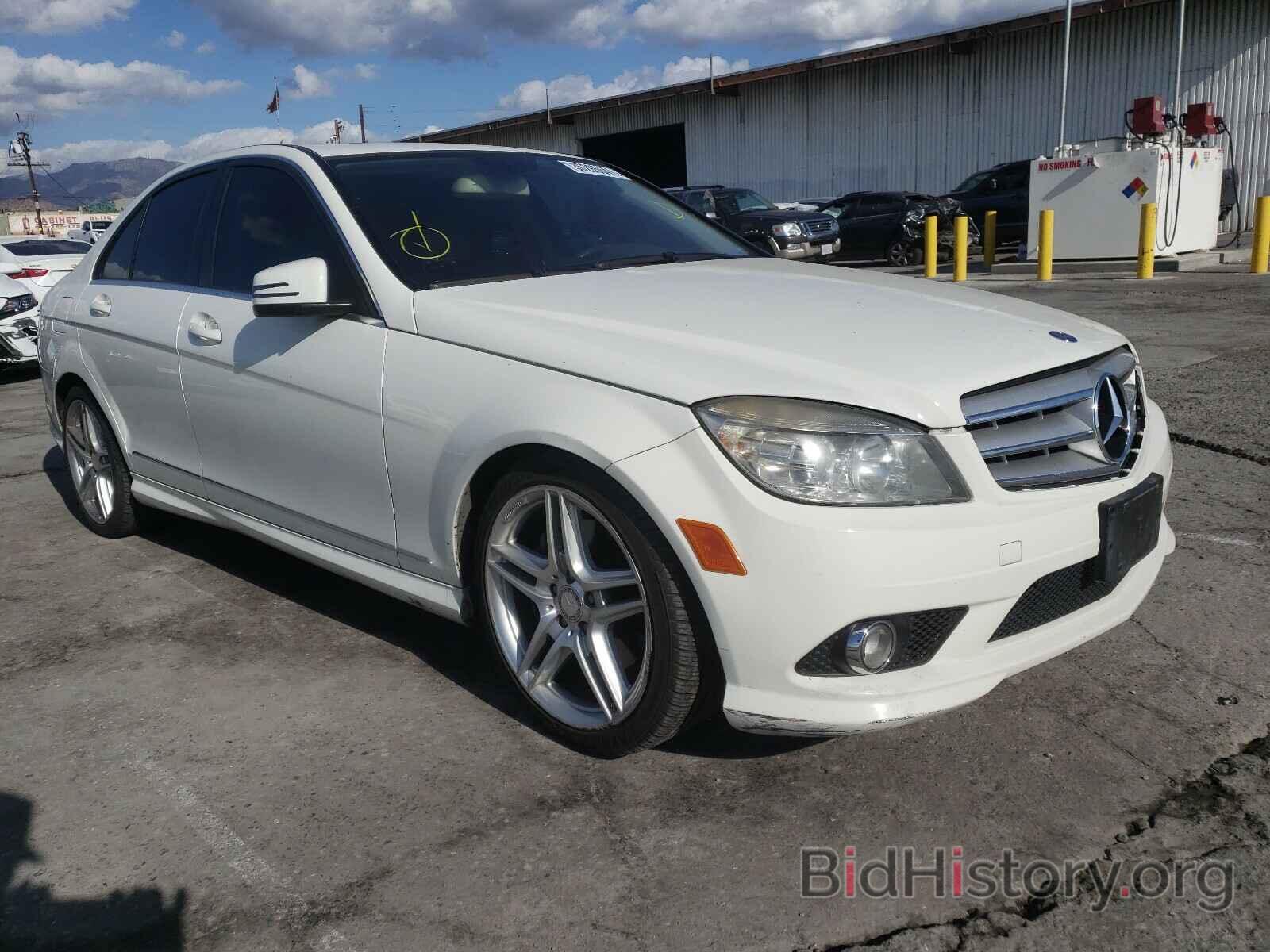 Photo WDDGF5GBXAR096112 - MERCEDES-BENZ C CLASS 2010