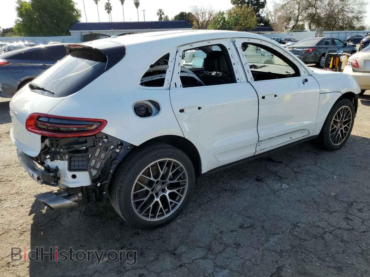 2017 PORSCHE MACAN - VIN: WP1AB2A5XHLB12754 - Photo 3