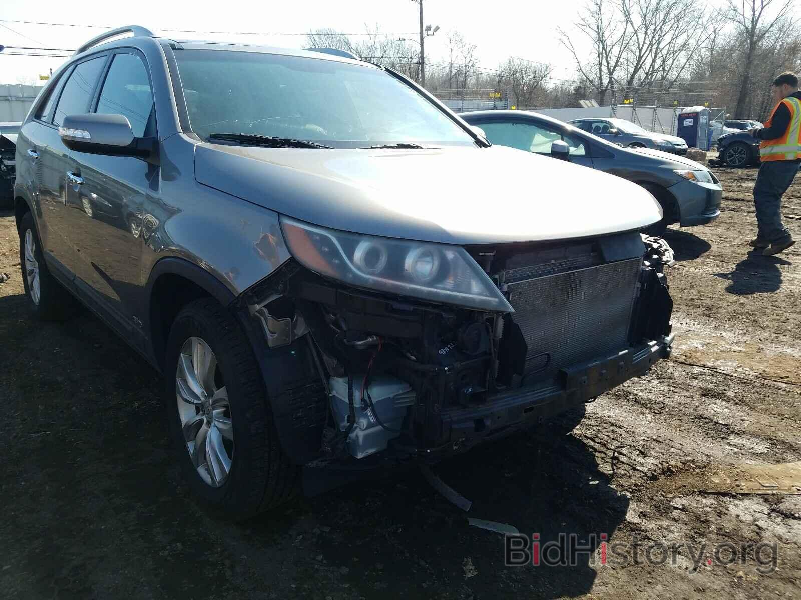 Photo 5XYKUDA23BG103883 - KIA SORENTO 2011