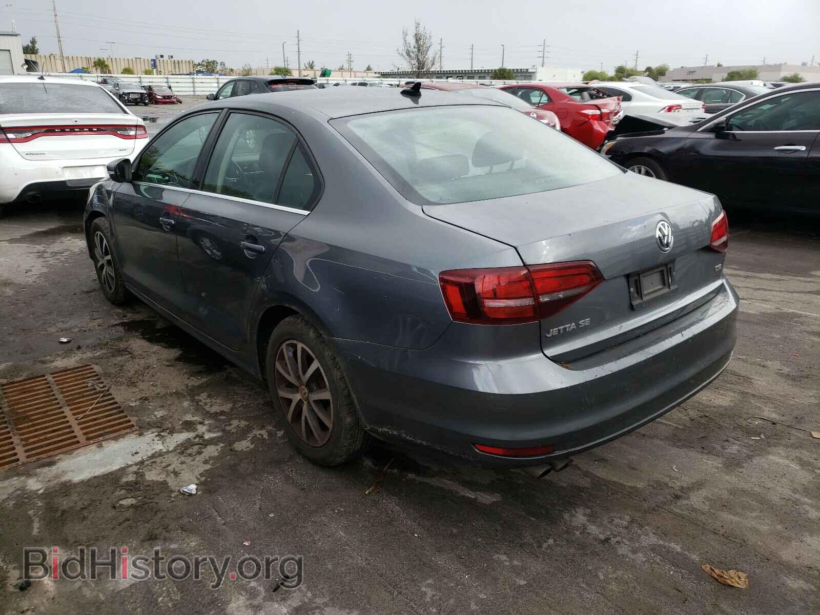 2017 VOLKSWAGEN JETTA - VIN: 3VWDB7AJ9HM263489 - Фото 3