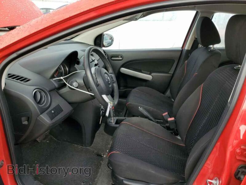 2011 Mazda 2 (VIN JM1DE1HY7B0130797) — фото 7 из 12