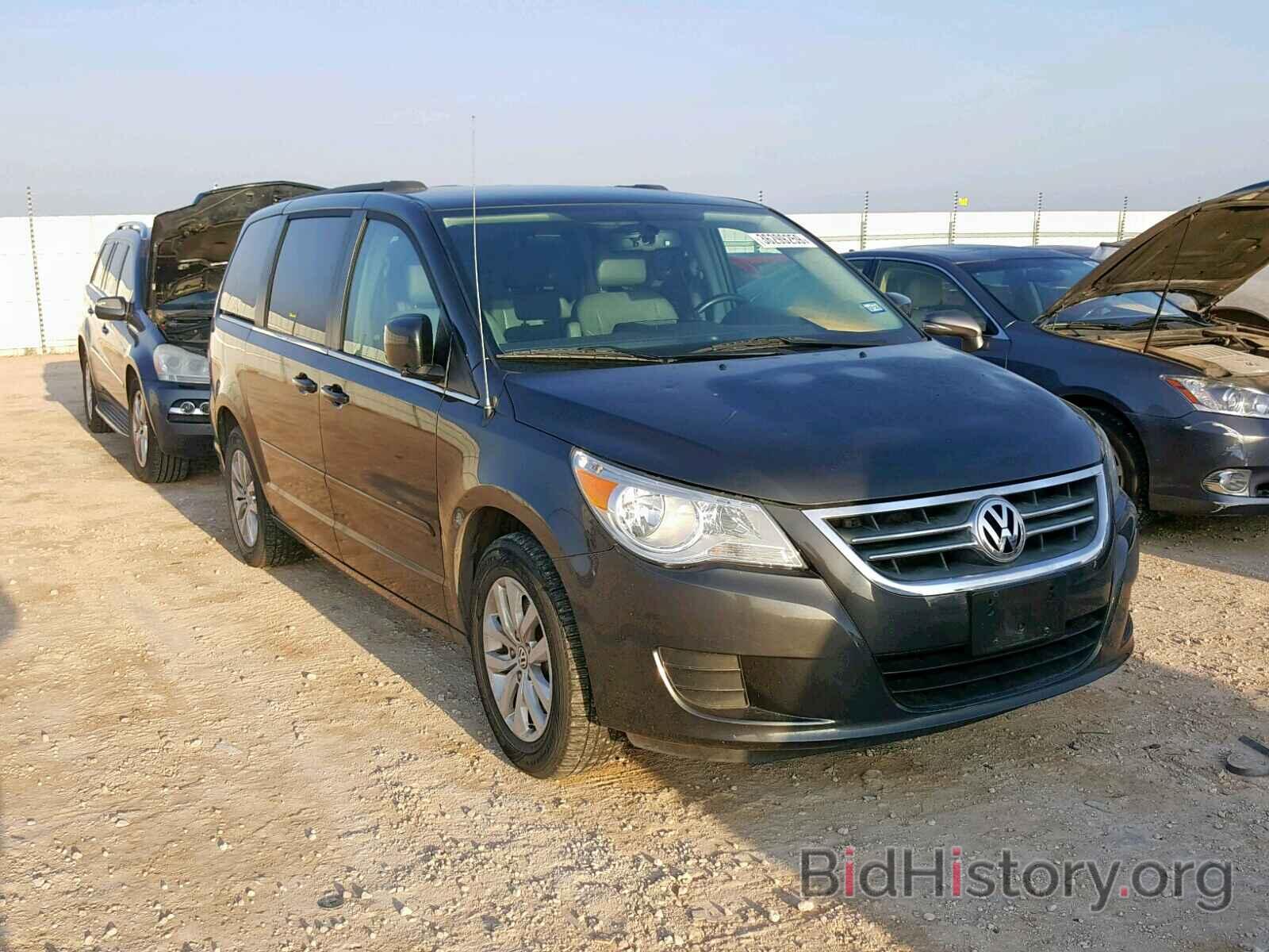 Photo 2C4RVABG5CR390354 - VOLKSWAGEN ROUTAN SE 2012