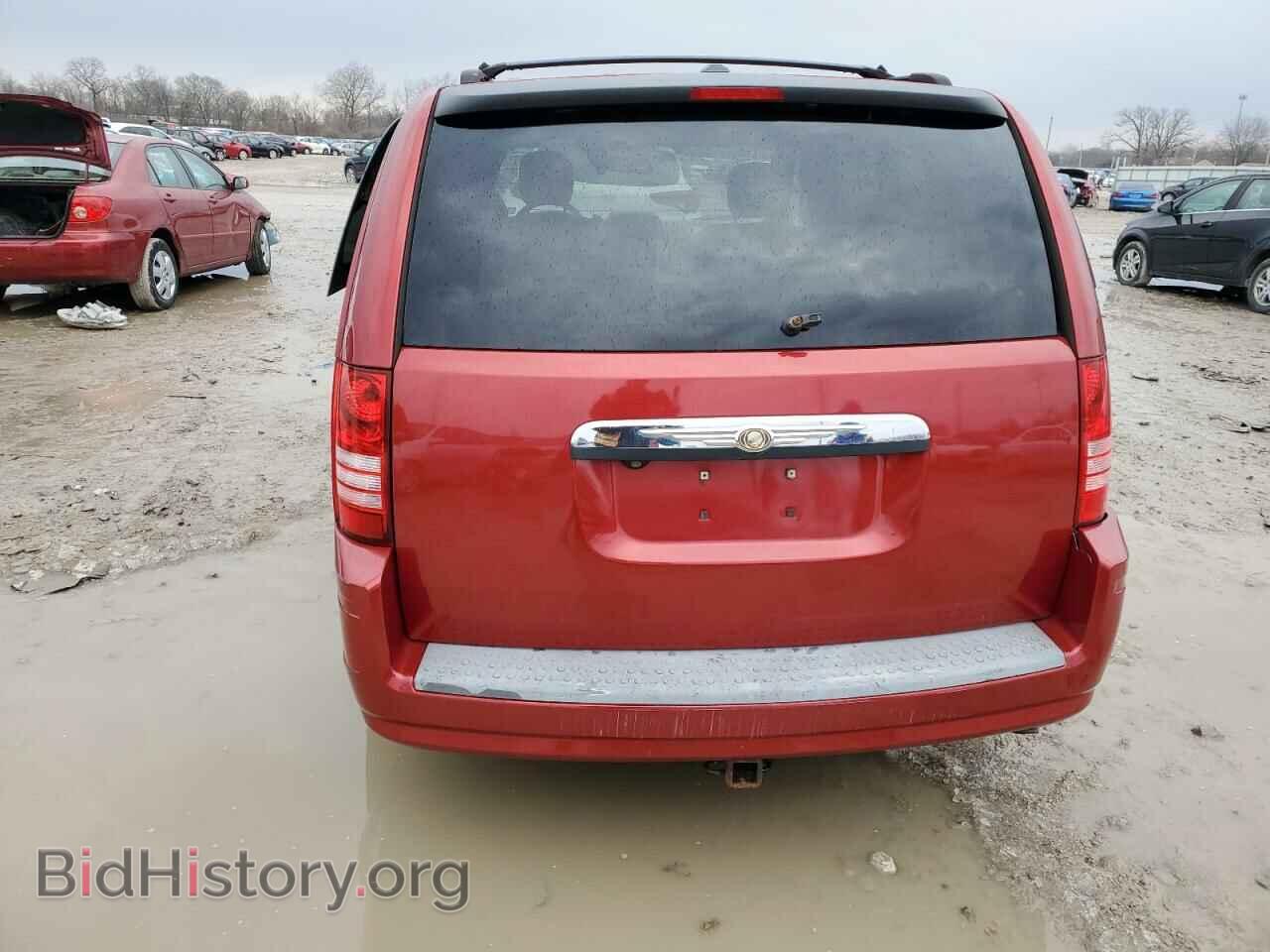 2009 CHRYSLER MINIVAN - VIN: 2A8HR54X09R647331 - Фото 6