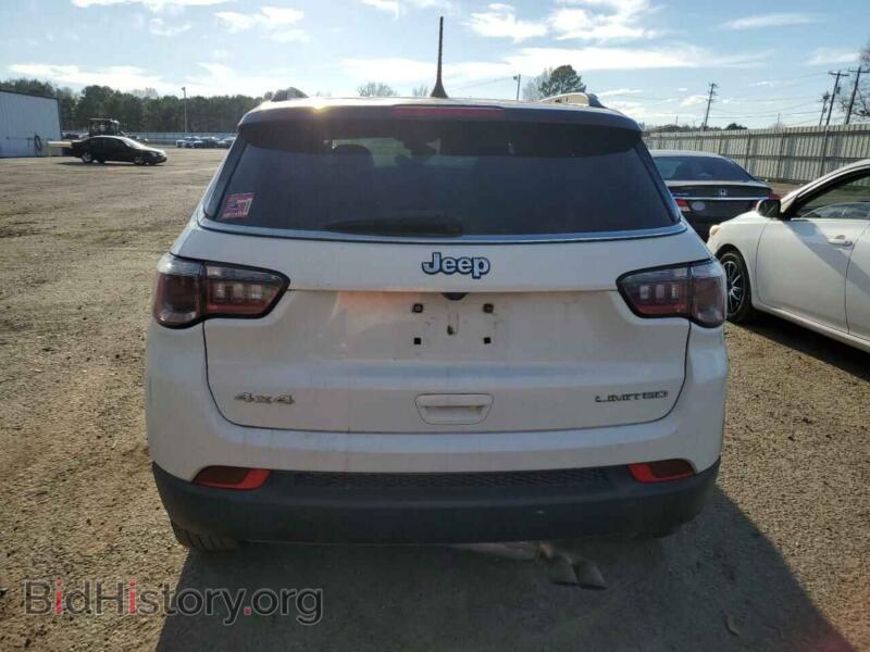 2017 Jeep COMPASS (VIN 3C4NJDCB7HT611357) — photo 6 of 12