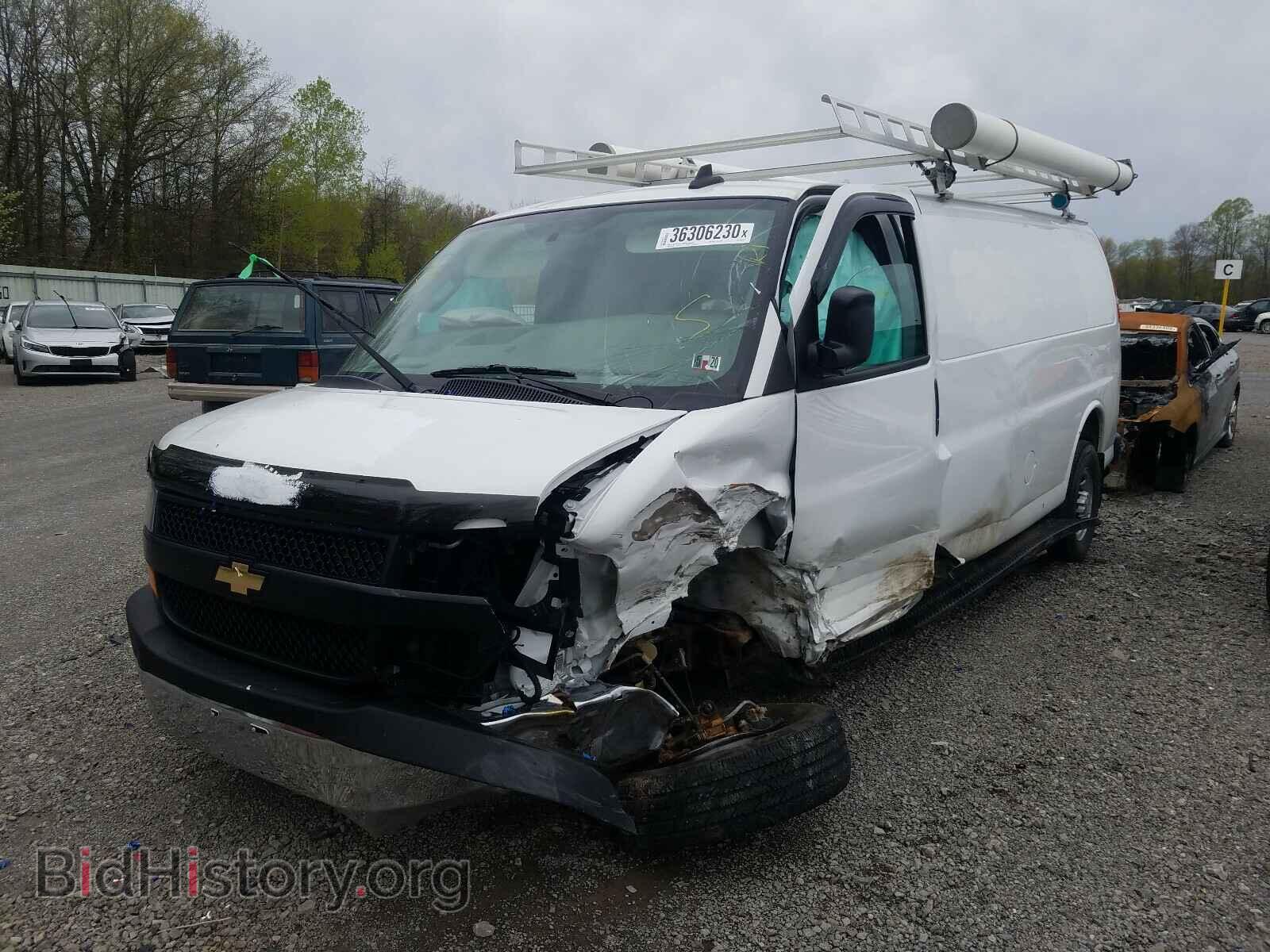 2019 CHEVROLET EXPRESS - VIN: 1GCZGHFB7K1299574 - Фото 2