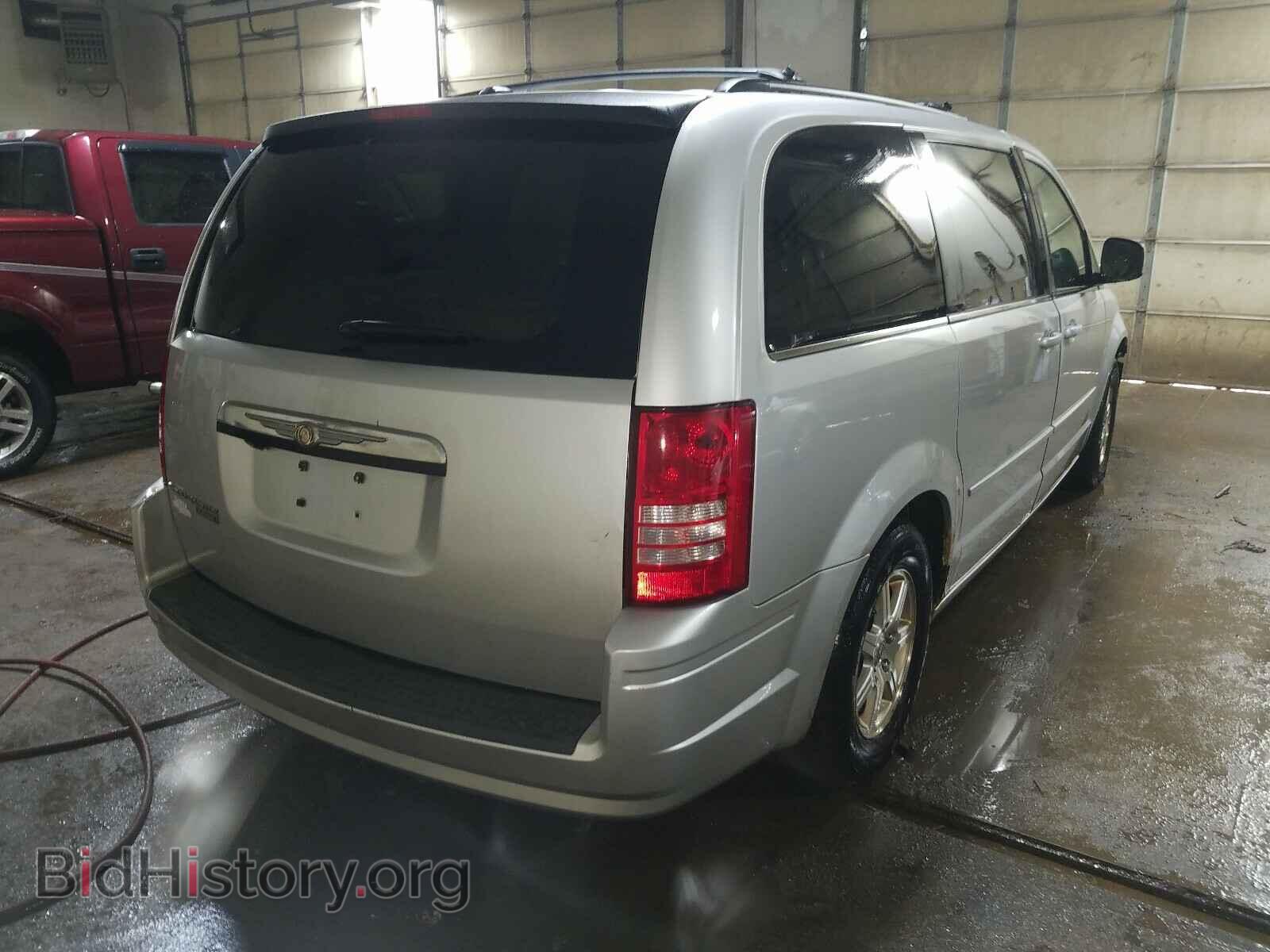 2008 CHRYSLER MINIVAN - VIN: 2A8HR54P78R648989 - Фото 4