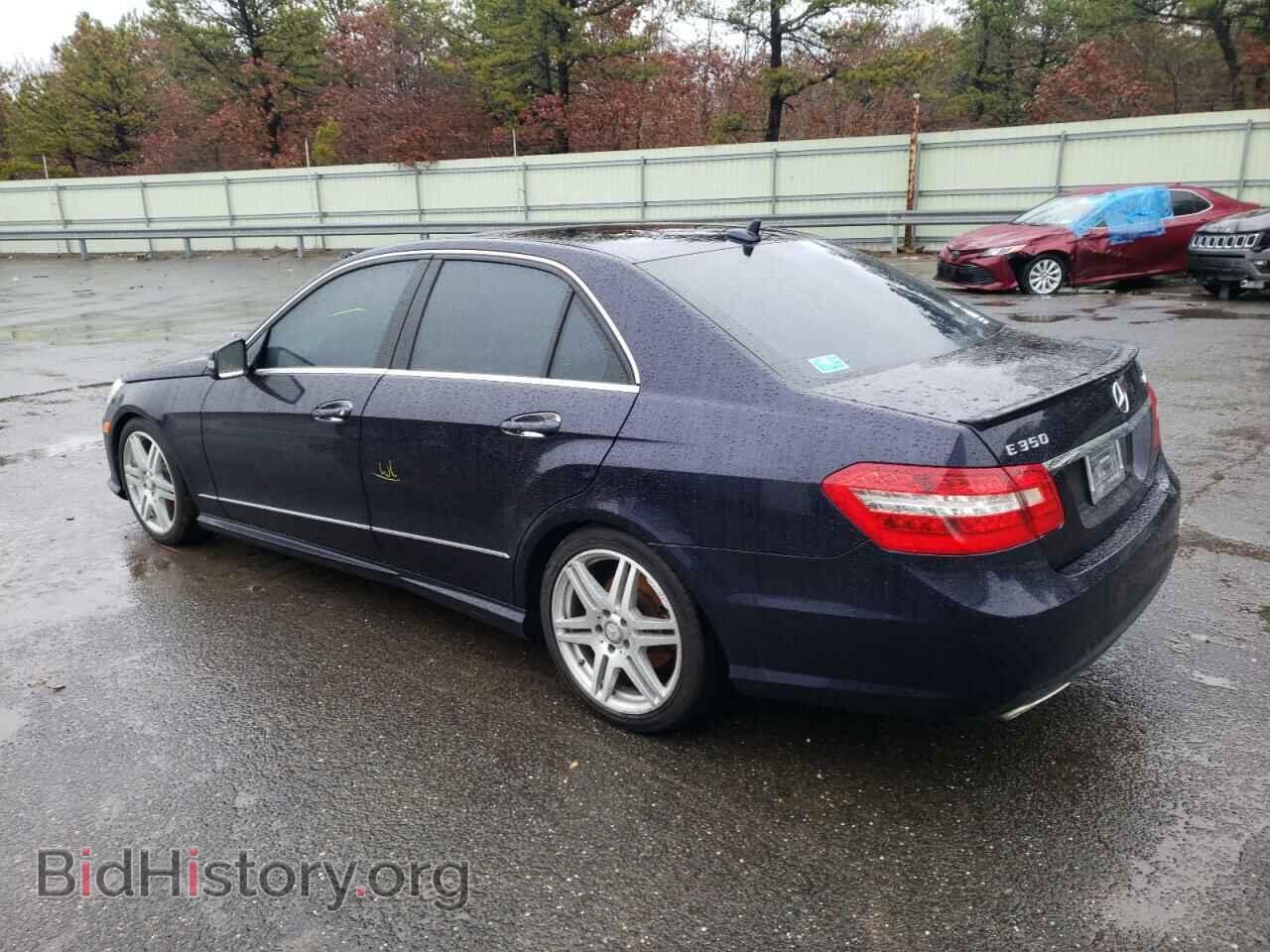 2011 MERCEDES-BENZ E-CLASS - VIN: WDDHF8HB0BA444178 - Фото 2