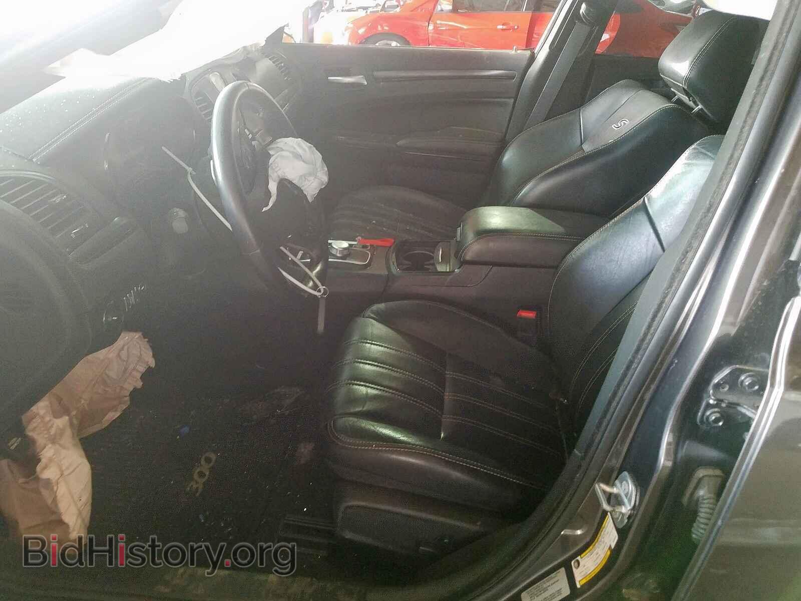 2016 CHRYSLER 300 - VIN: 2C3CCABG2GH269468 - Фото 5