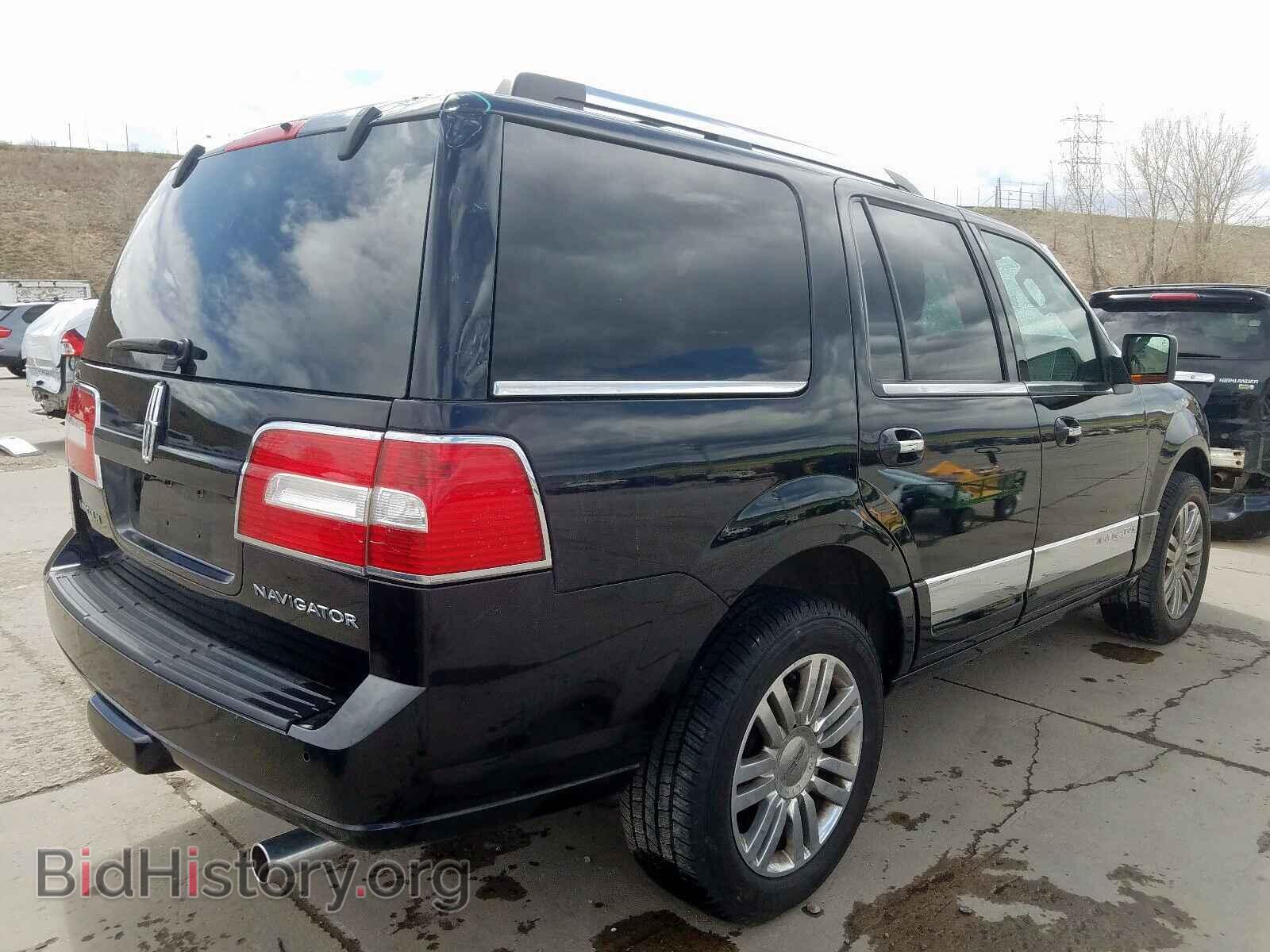 2009 LINCOLN NAVIGATOR - VIN: 5LMFU28569EJ01708 - Photo 4
