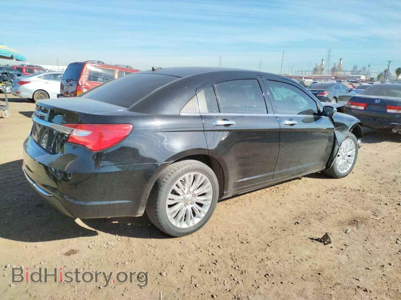 2011 CHRYSLER 200 - VIN: 1C3BC2FG0BN569473 - Фото 3