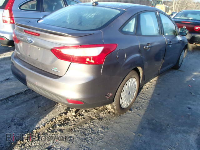 2013 FORD FOCUS - VIN: 1FADP3F24DL167379 - Photo 4