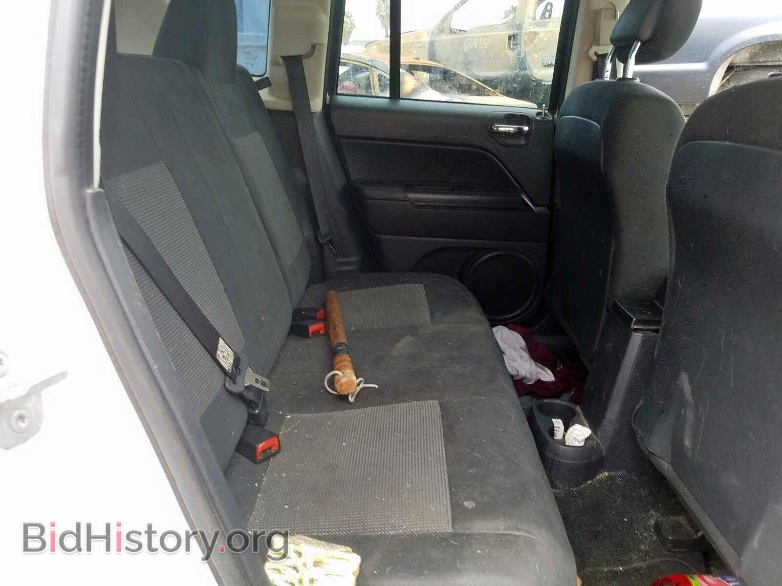 2012 JEEP COMPASS - VIN: 1C4NJDBB9CD576210 - Фото 6