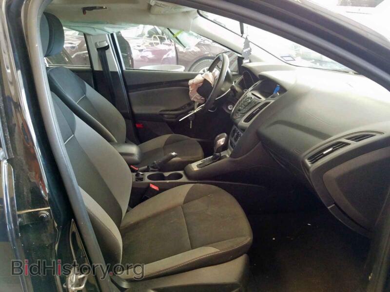 2014 Ford FOCUS (VIN 1FADP3F29EL287955) — photo 5 of 10