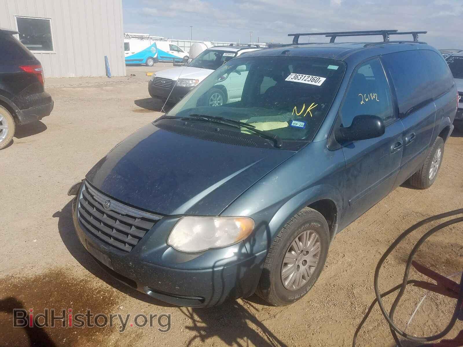 2006 CHRYSLER TOWN & COU - VIN: 1A4GP44R96B752992 - Фото 2