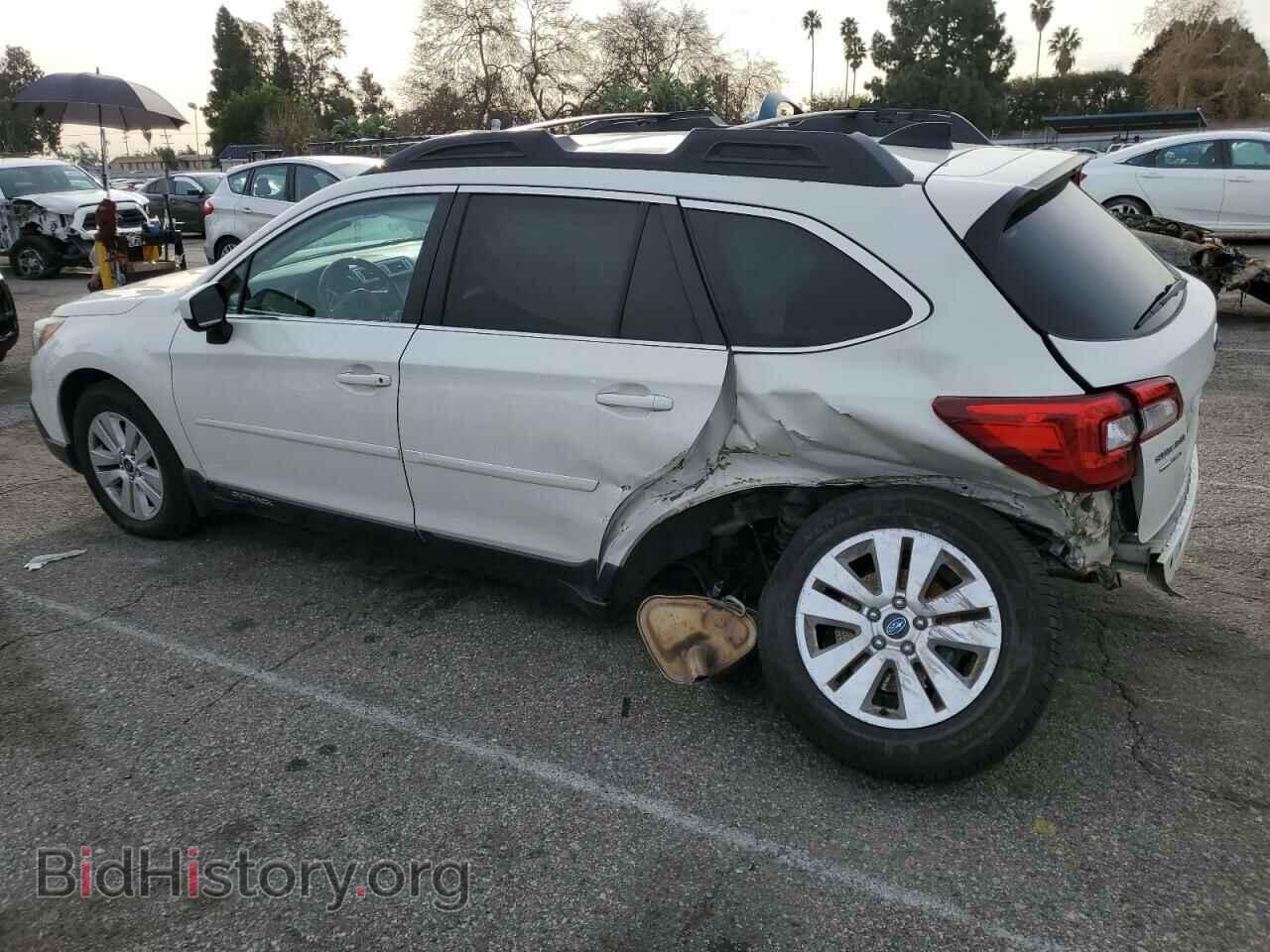 2016 SUBARU OUTBACK - VIN: 4S4BSACC6G3251933 - Фото 2