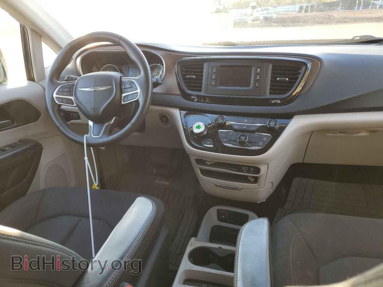 2017 CHRYSLER PACIFICA - VIN: 2C4RC1CG5HR507507 - Photo 8