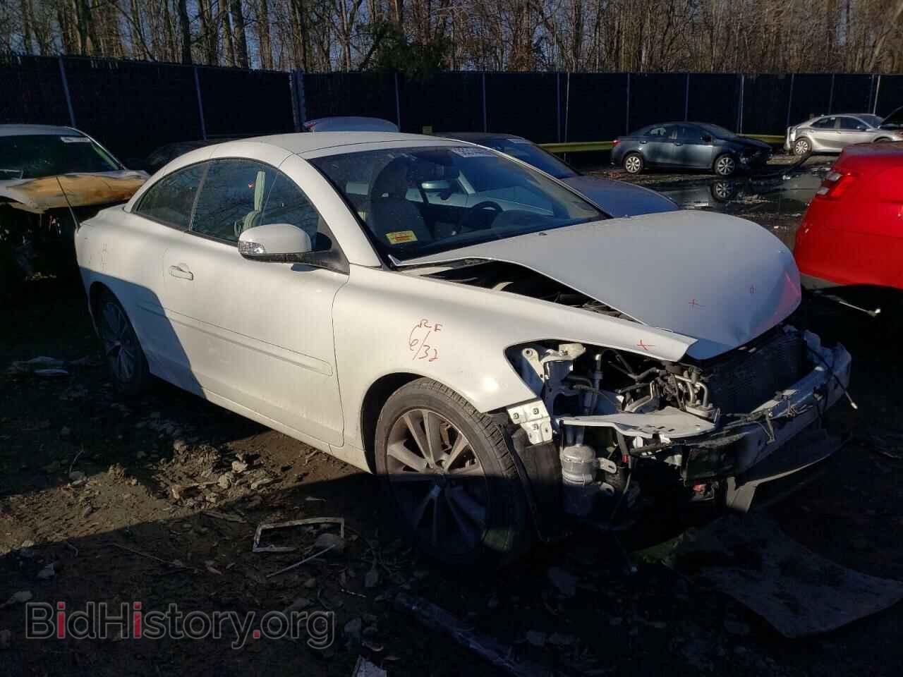 2013 VOLVO C70 - VIN: YV1672MC7DJ141941 - Фото 4