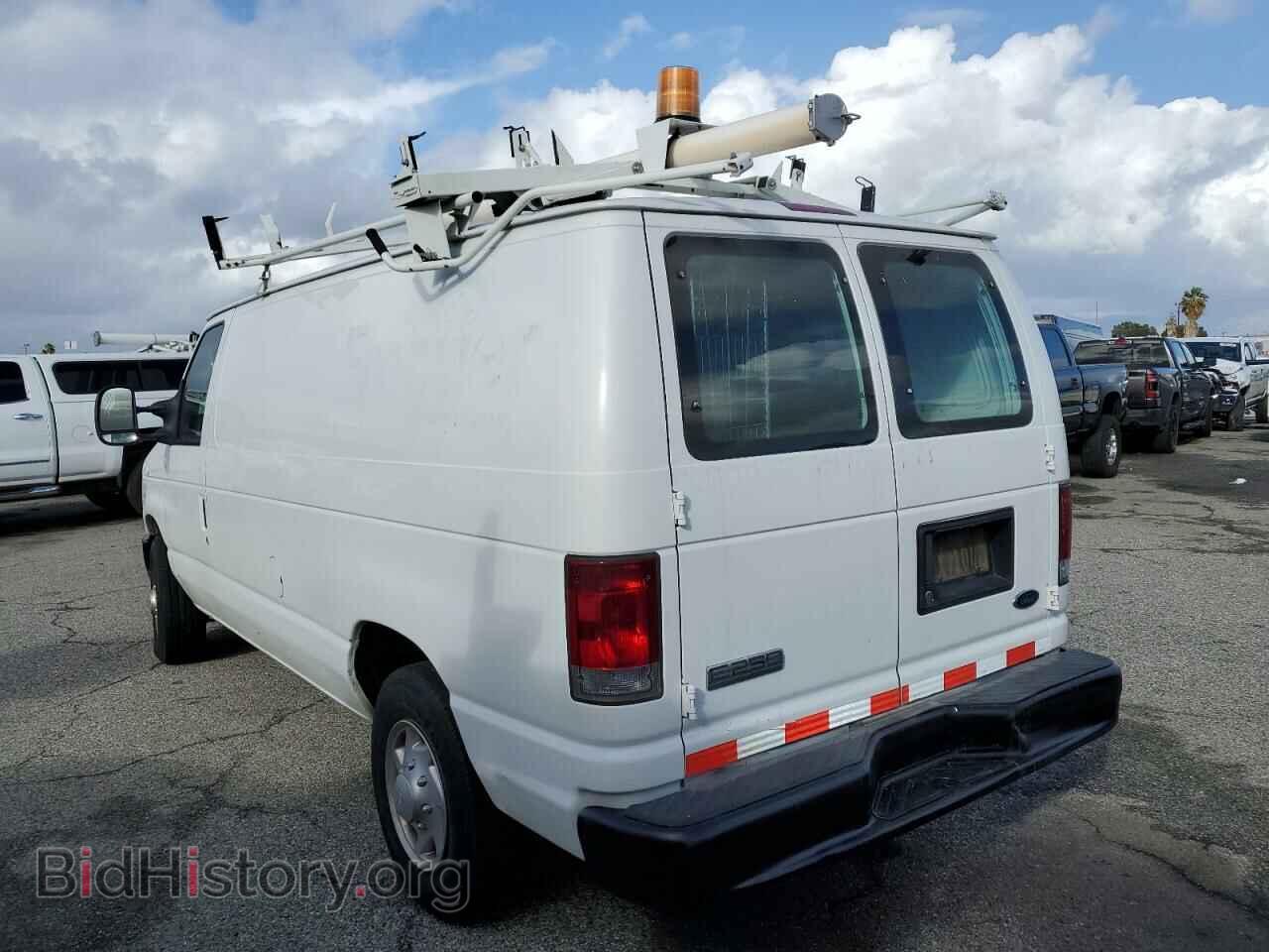 2010 FORD ECONOLINE - VIN: 1FTNE2EL9ADA79233 - Photo 2