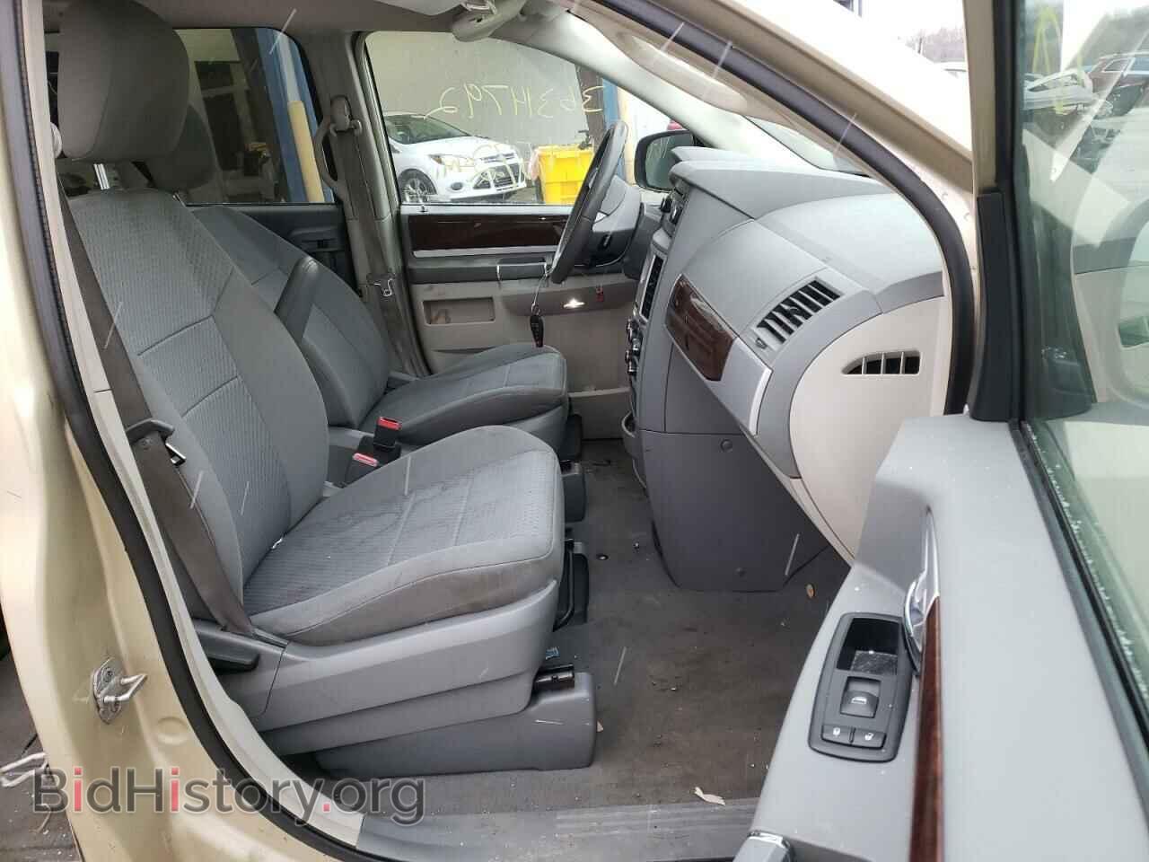 2010 CHRYSLER MINIVAN - VIN: 2A4RR5D13AR442365 - Фото 5