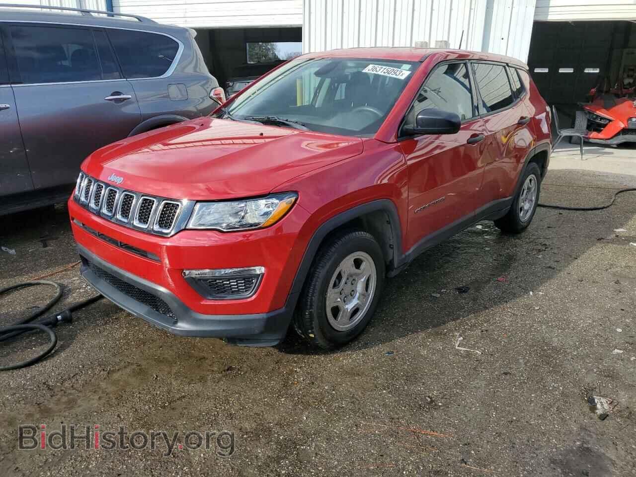 Фотография 3C4NJCAB9HT647676 - JEEP COMPASS 2017