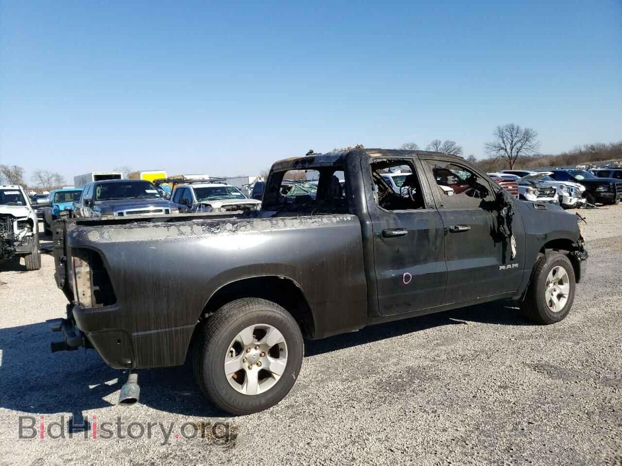 2020 RAM 1500 - VIN: 1C6SRFBT3LN281590 - Фото 3