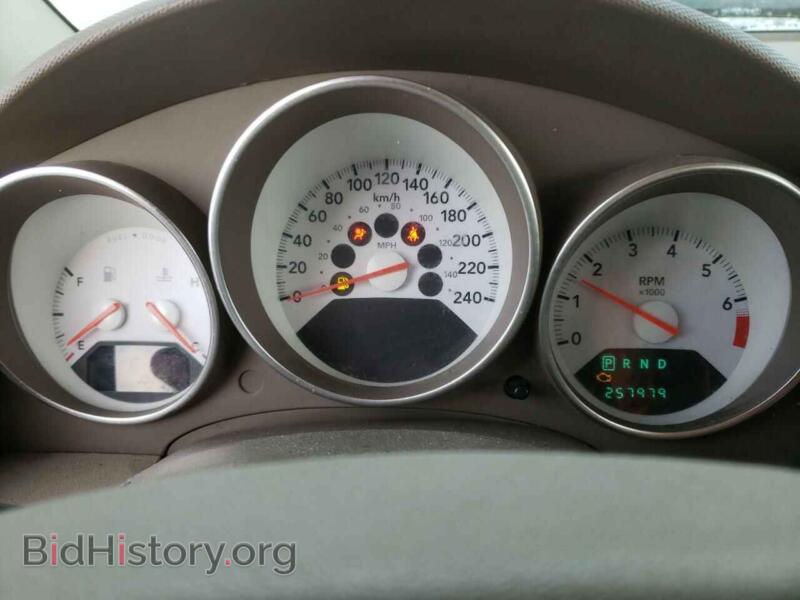 2007 Dodge CALIBER (VIN 1B3HB48B27D258583) — фото 9 из 13