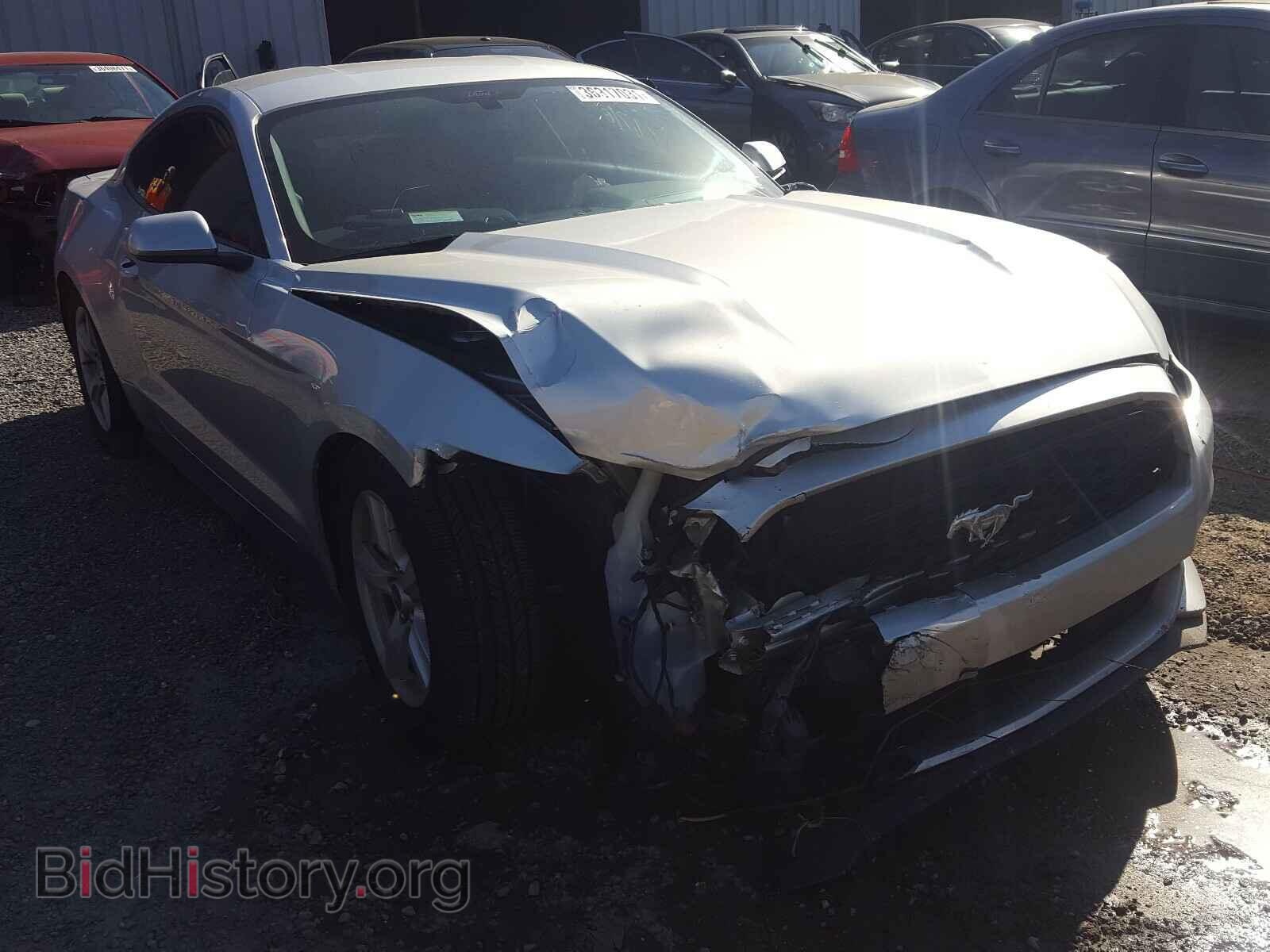 Photo 1FA6P8AM3H5335425 - FORD MUSTANG 2017