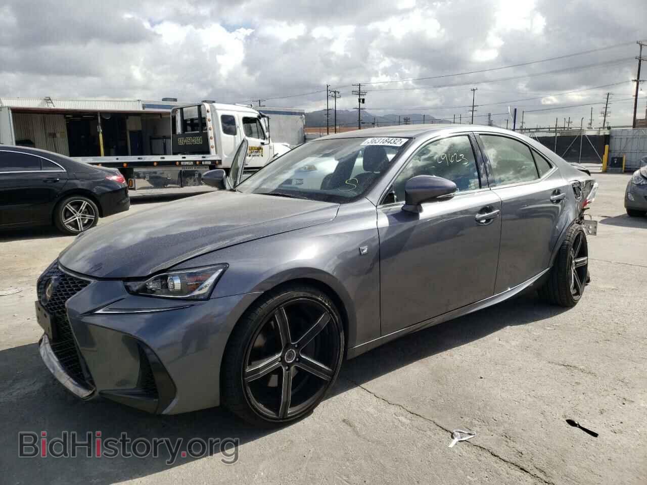 2017 LEXUS IS - VIN: JTHBA1D29H5060556 - Фото 2