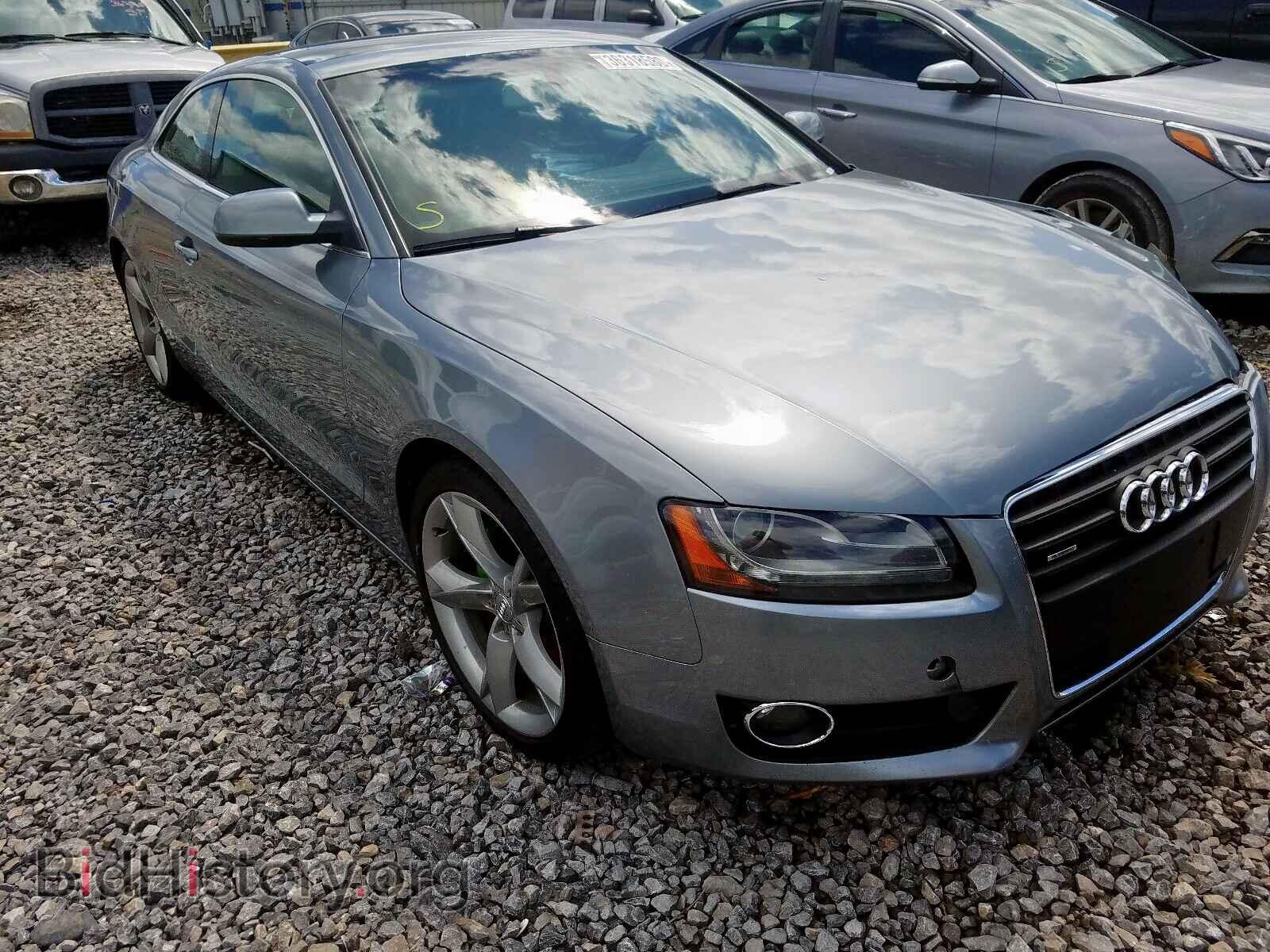 Фотография WAULFAFR8AA044893 - AUDI A5 2010